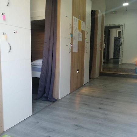 Albergue Alecer Caldas De Reis Esterno foto