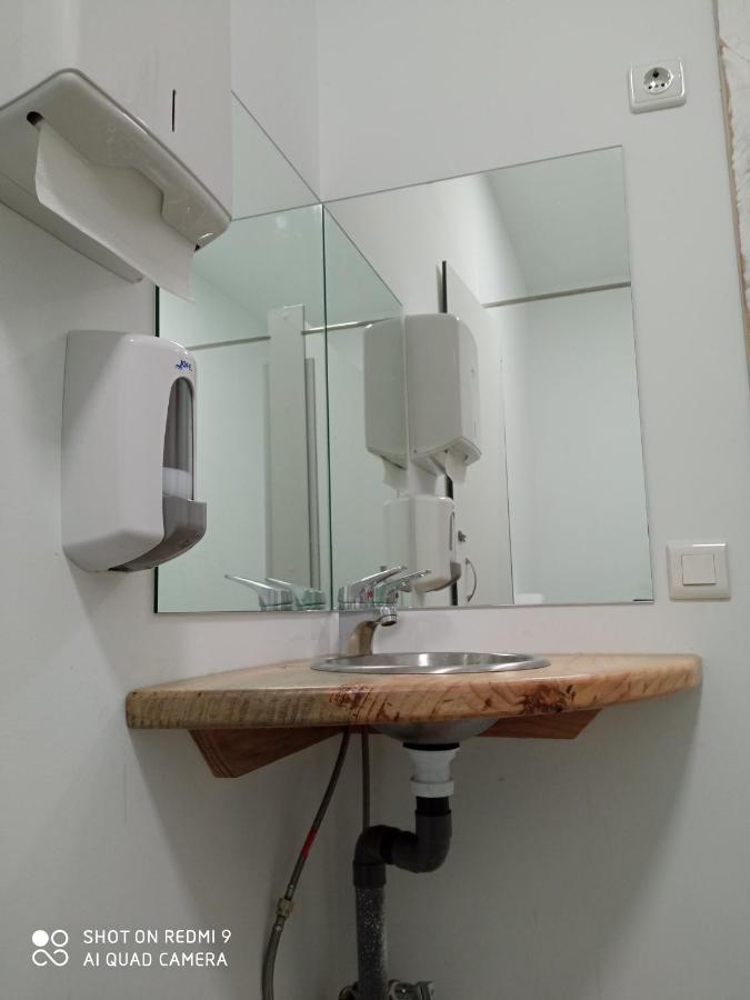 Albergue Alecer Caldas De Reis Esterno foto